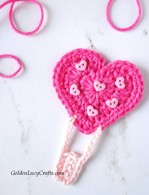 Crochet Heart Air Balloon Applique