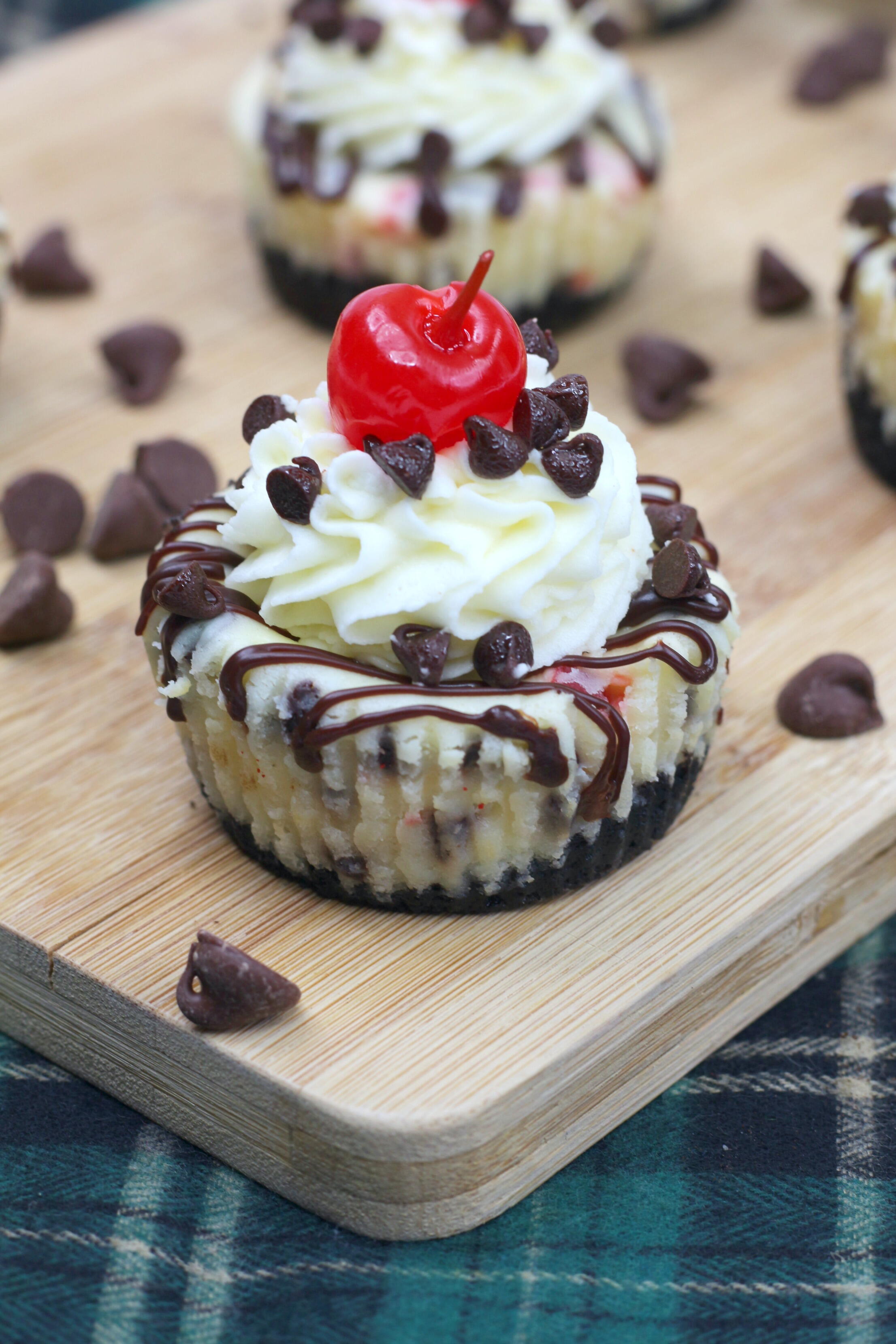 Lip Smackin’ Mini Cherry Garcia Cheesecakes Recipe