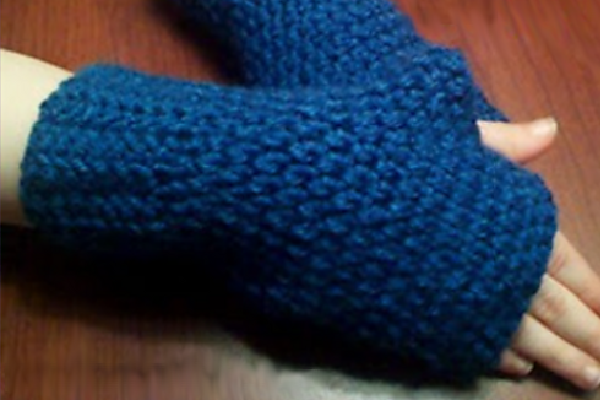 Free children's fingerless gloves knitting pattern deals