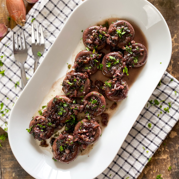 Amazing Garlic Mushrooms With Shallots & Red Wine