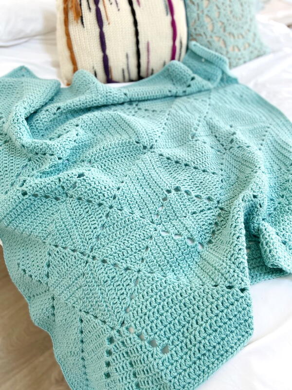 Criss Cross Crochet Blanket
