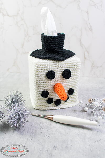 Snowman Head Tissue Box Cover