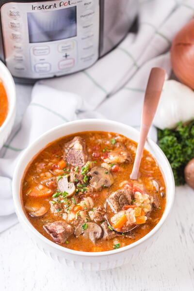 Instant Pot Beef Barley Soup