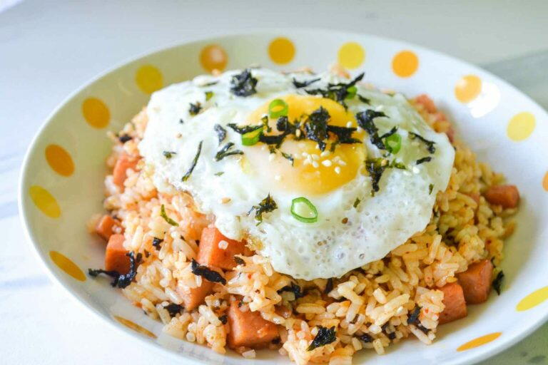 Spam Kimchi Fried Rice | RecipeLion.com
