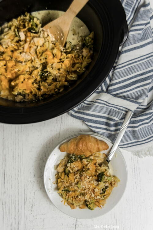 Slow Cooker Chicken And Broccoli | AllFreeSlowCookerRecipes.com