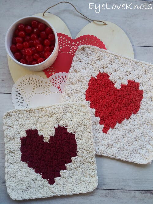 C2c Enamored Heart Washcloth