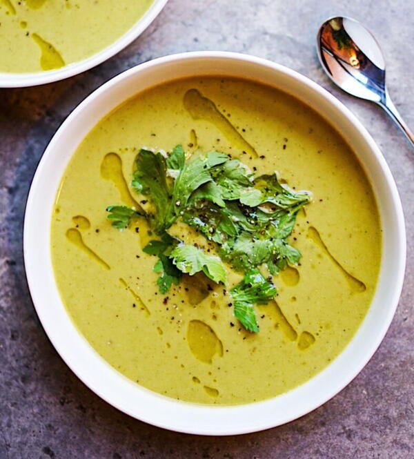 Easy 5-ingredient Pea Soup Recipe