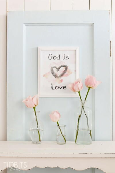 God is Love Free Printable Art