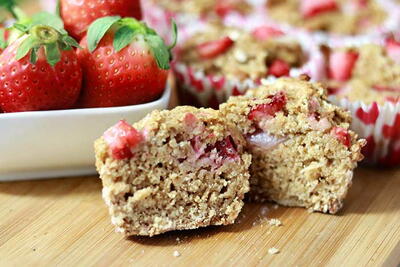 Healthy Strawberry Muffin Recipe With Fresh Strawberries
