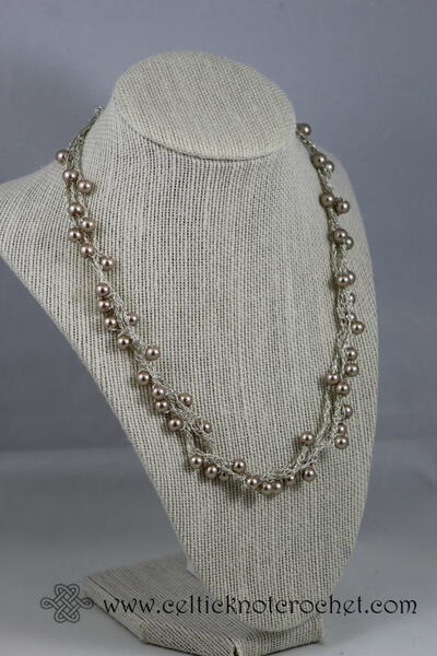 Tiramisu Pearls Necklace