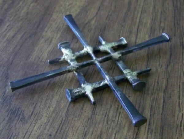 Cut Nail Jerusalem Wall Cross