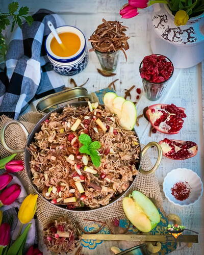 Kashmiri Pulao – Mildly Sweet And Tart Apple Rice Recipe
