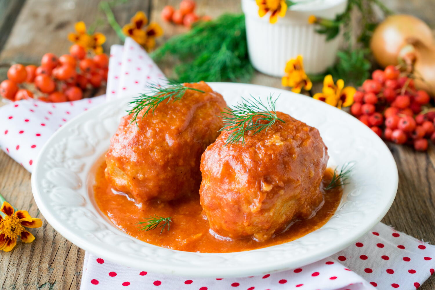 Lazy Stuffed Cabbage In Tomato Sauce | AllFreeCopycatRecipes.com