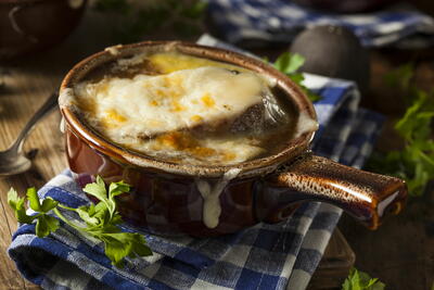 Hearty Baked French Onion Soup Recipe