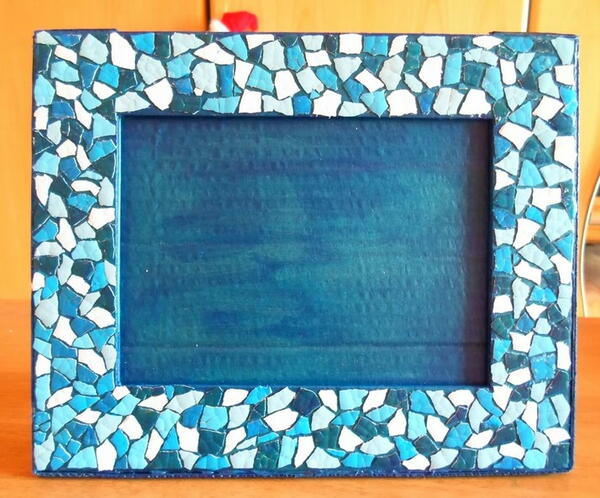 Eggshell Mosaic DIY Picture Frame