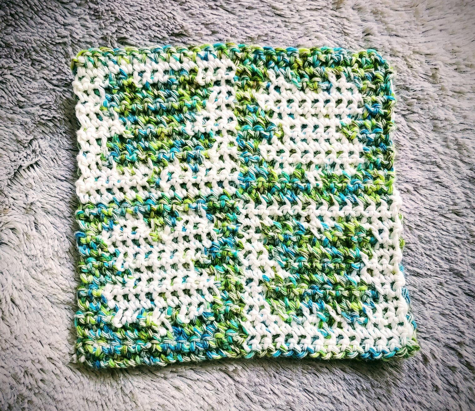 Four Square Hearts Dishcloth | AllFreeCrochet.com