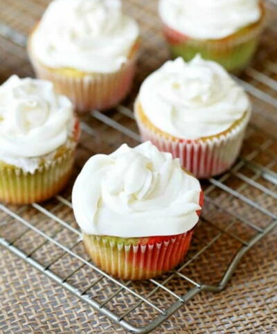 Tie-dye Easter Cupcakes