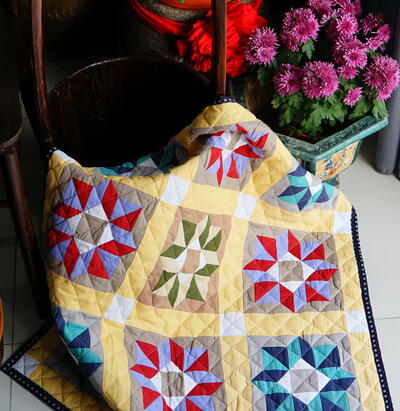 Mini Star Quilt Inspired By Old English Tiles