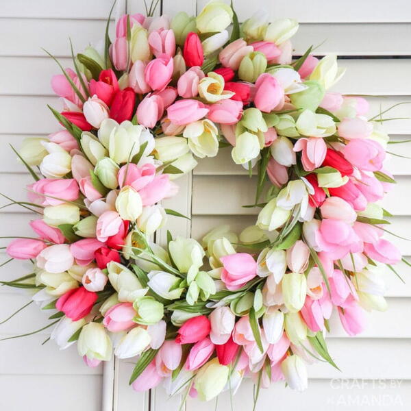 Tulip Wreath