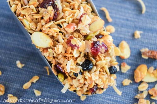 Chewy Granola In The Slow Cooker