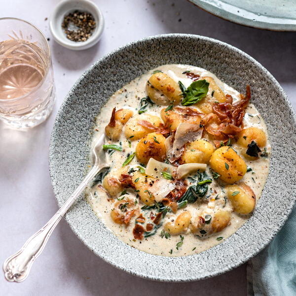 30 Minute One Pot Spinach Gnocchi