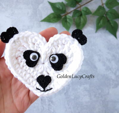 Crochet Heart Panda Applique