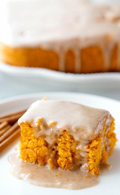 2-Ingredient Pumpkin Cake