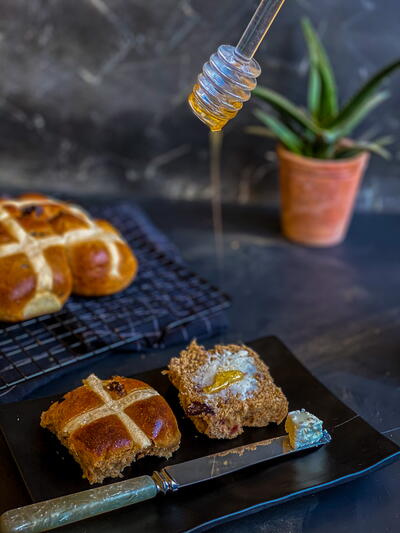 Healthier Traditional Easter Hot Cross Buns