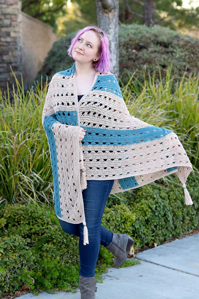 Louise Blanket | FaveCrafts.com