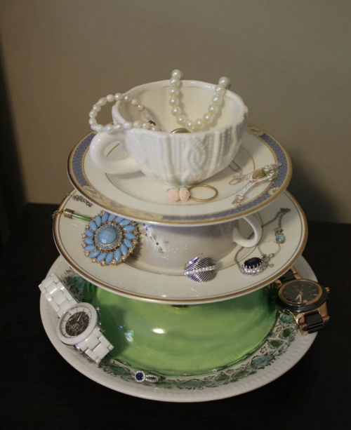 Vintage Teacup DIY Jewelry Stand