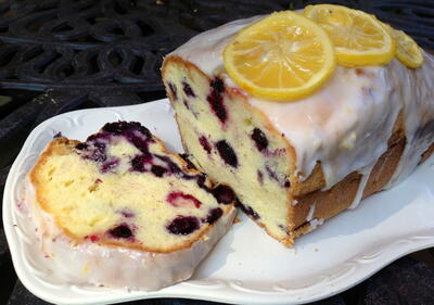 Blueberry Cake With Lemon Glaze