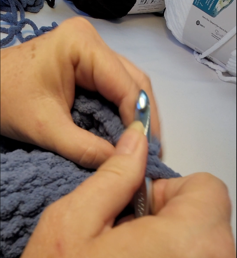 Invisible Decrease Sc | FaveCrafts.com
