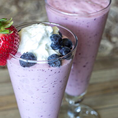 Fresh Healthy Berry Smoothie