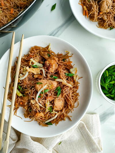 Healthy Fried Bee Hoon (singapore Noodles)