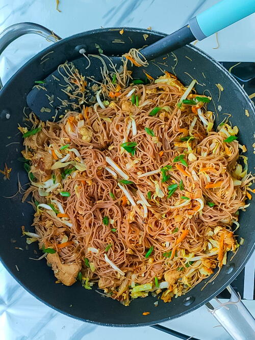 Healthy Fried Bee Hoon (singapore Noodles)