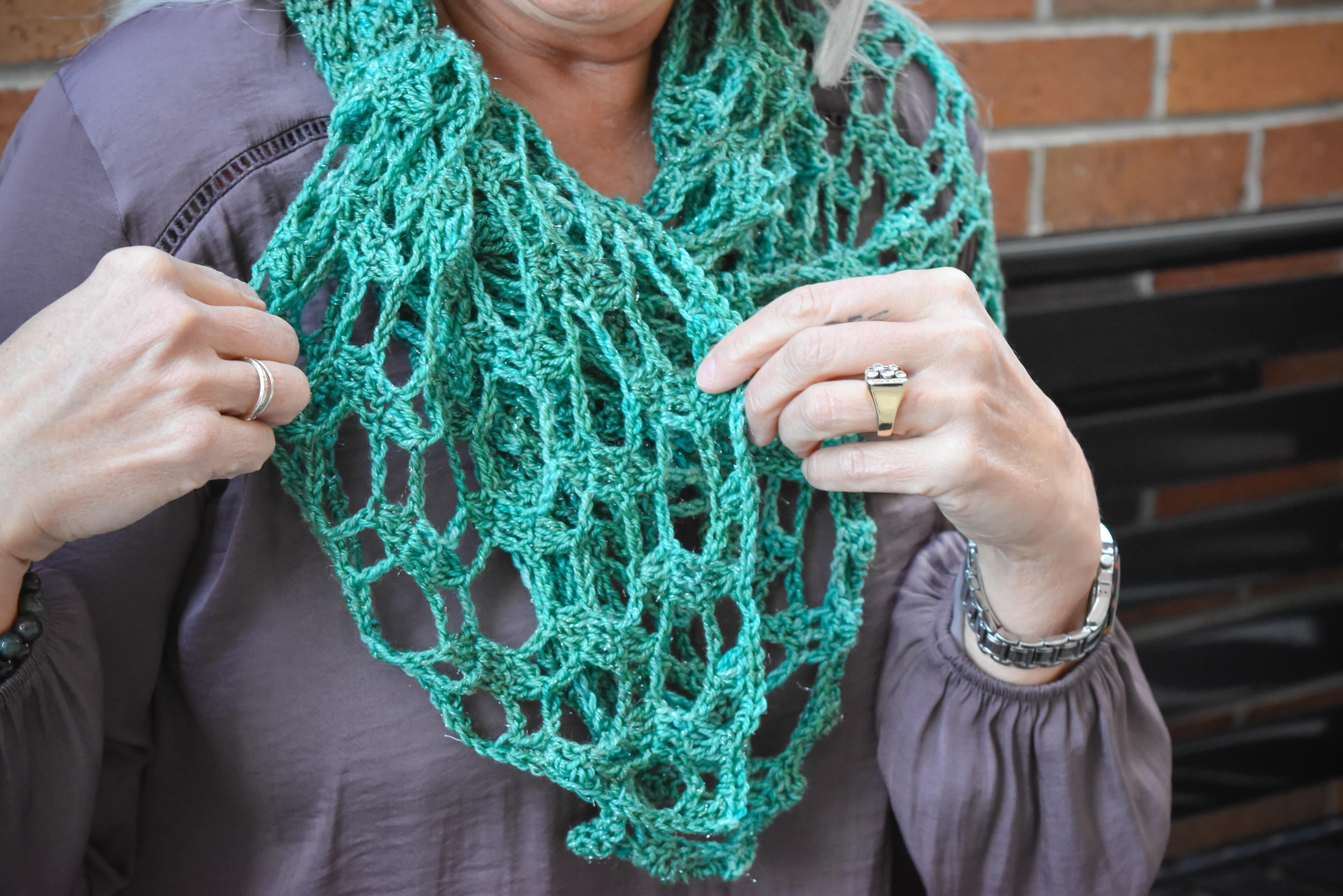 Ornamental Shawlette | FaveCrafts.com