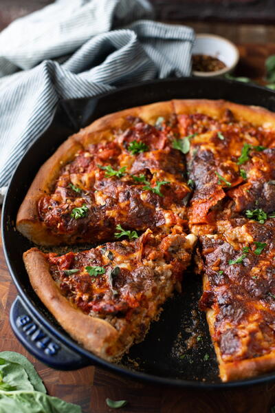 Deep Dish Cast Iron Skillet Pizza