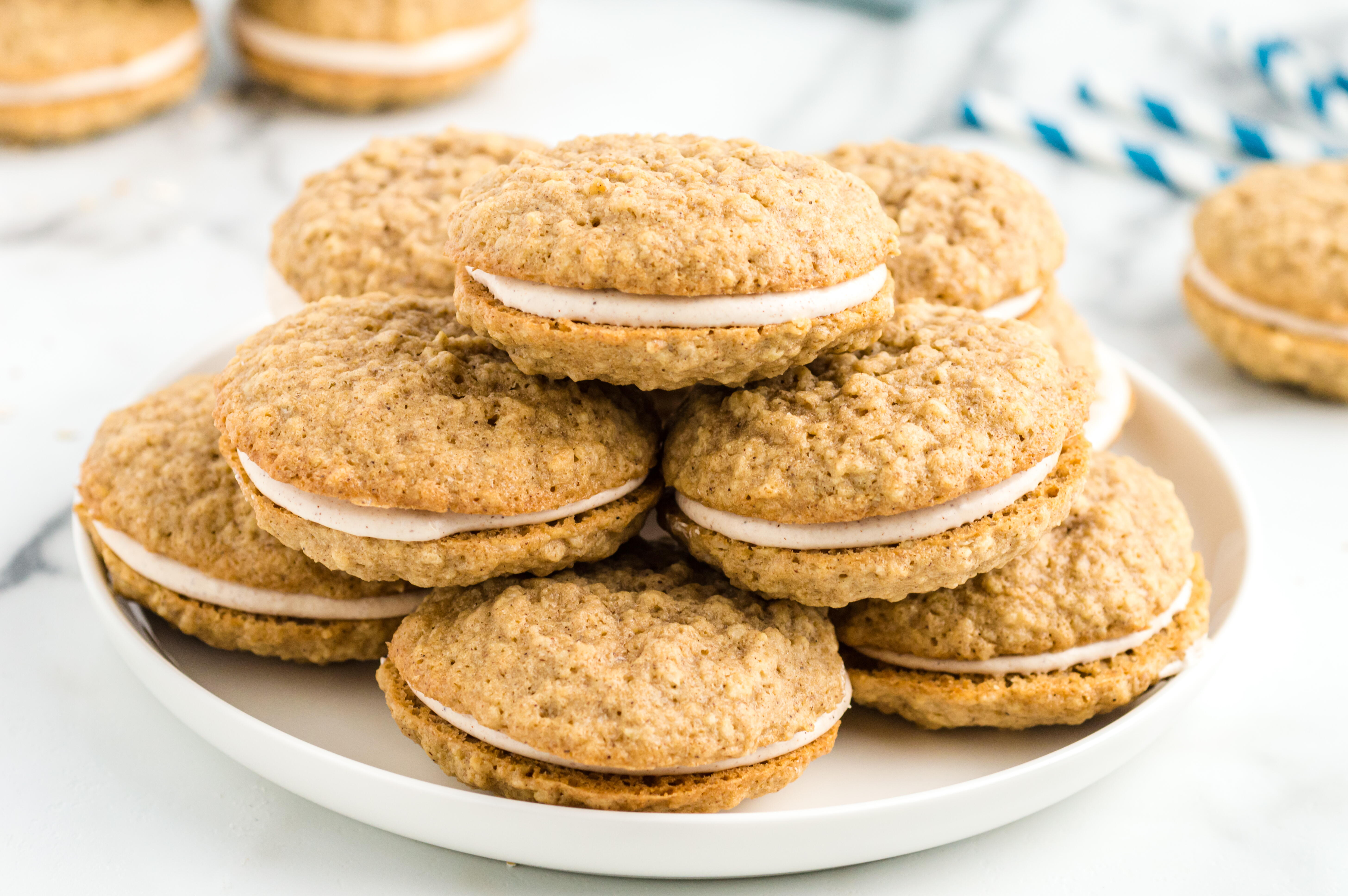 Oatmeal Creme Pies