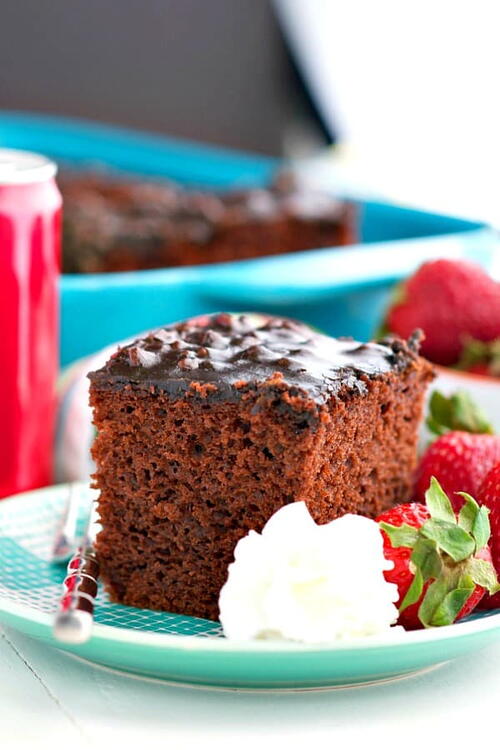 Shortcut Coca Cola Cake | RecipeLion.com