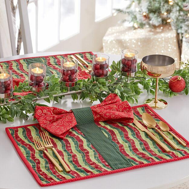 Bow Tie Quilted Placemats Sparkle With Metallic Thread