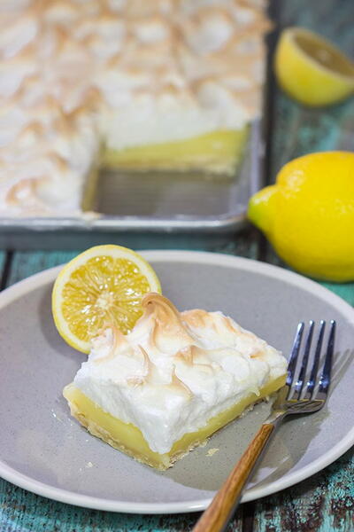 Lemon Meringue Slab Pie 