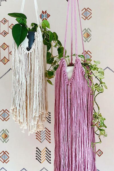 Fringed Macrame Plant Hanger Tutorial