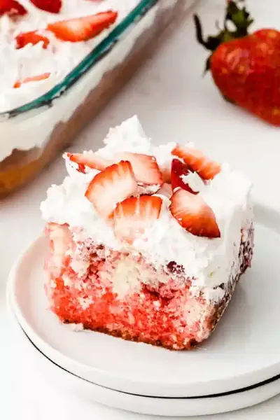 Strawberry Jello Cake With Strawberry Sauce (poke Cake!)