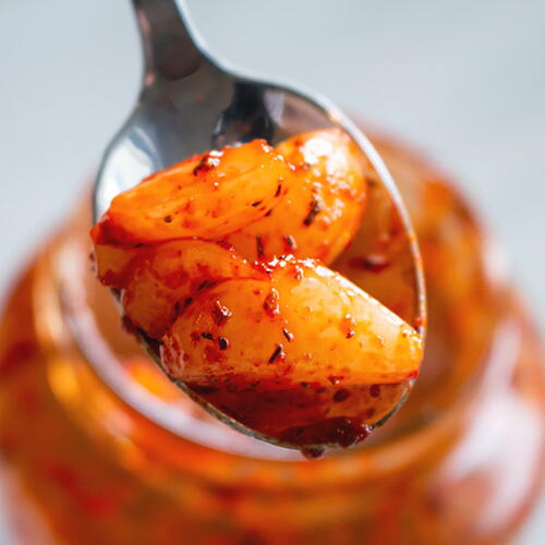 Spicy Pickled Garlic