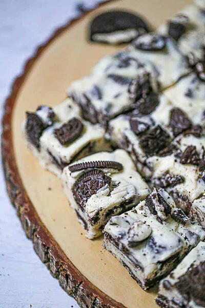 Easy Microwave Oreo Fudge