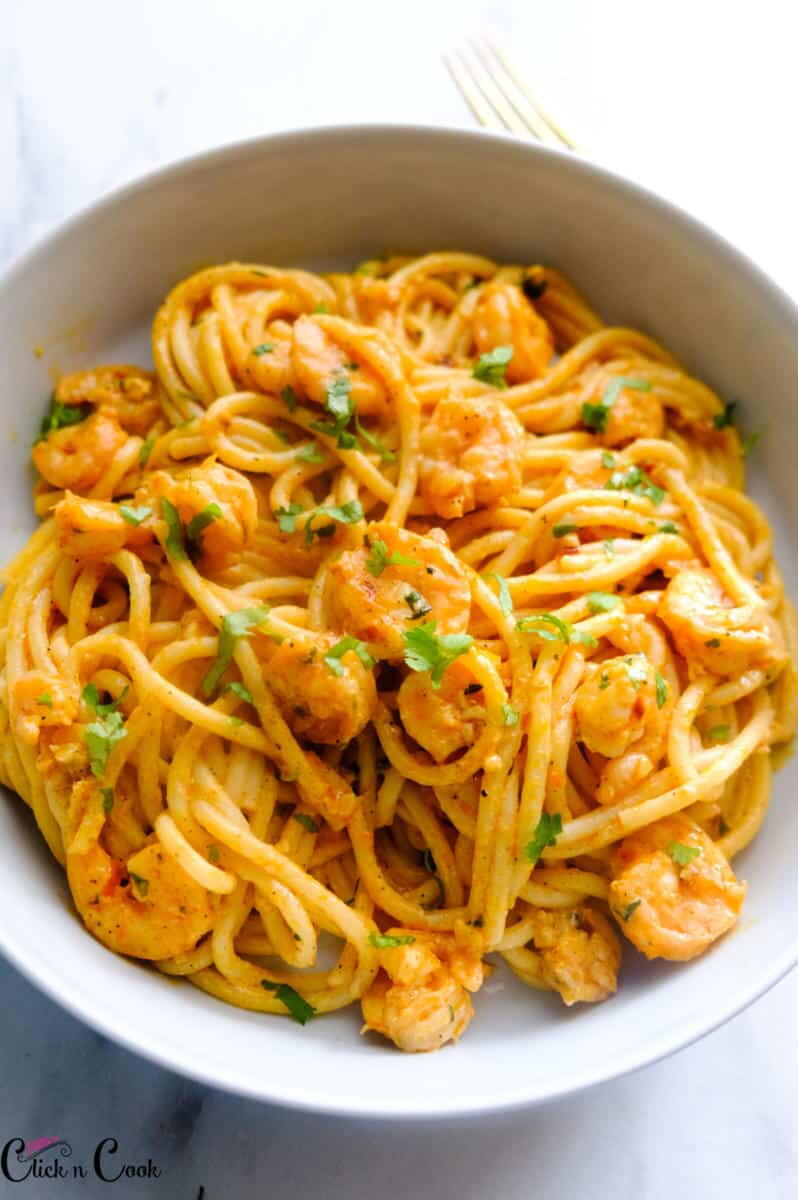 Bang Bang Shrimp Pasta | RecipeLion.com