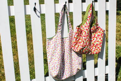 Reusable Grocery Bags Sewing Tutorial + Free Pattern | AllFreeSewing.com