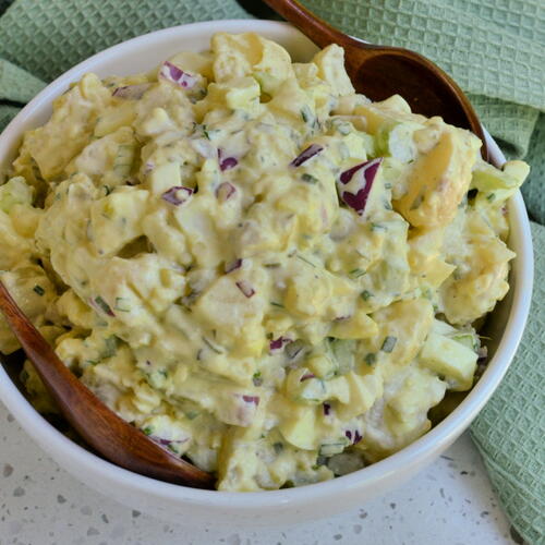 Dill Pickle Potato Salad | RecipeLion.com