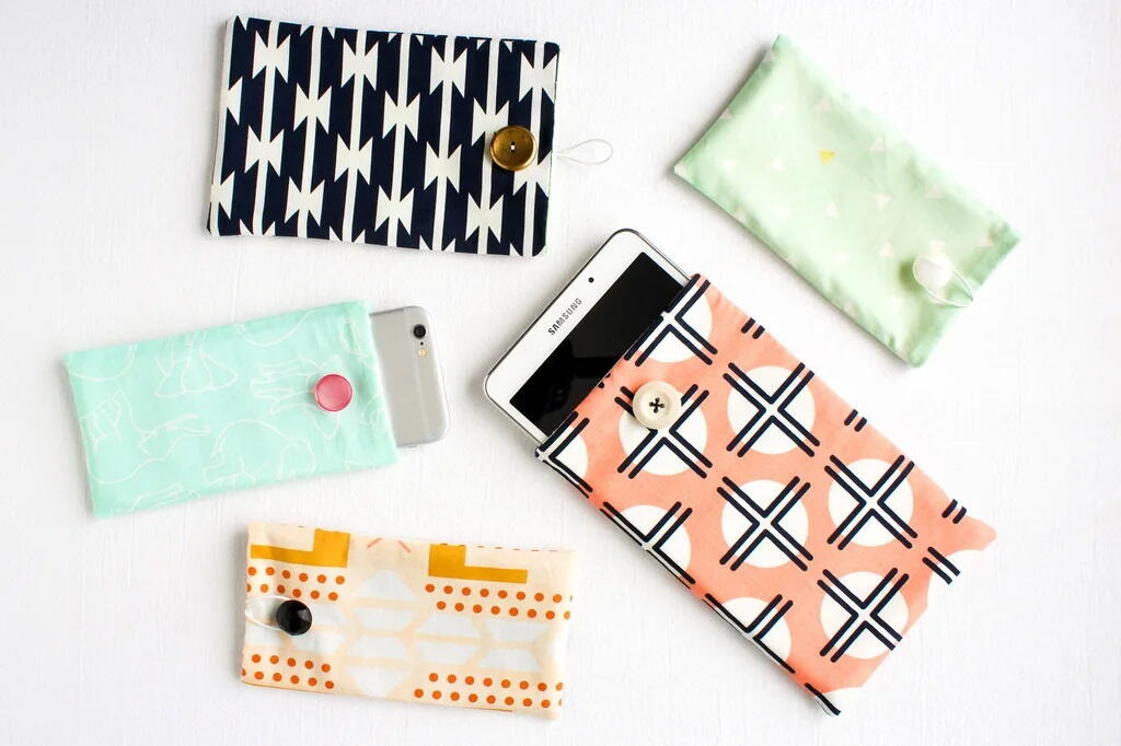 DIY Tech Case Tutorial | AllFreeSewing.com