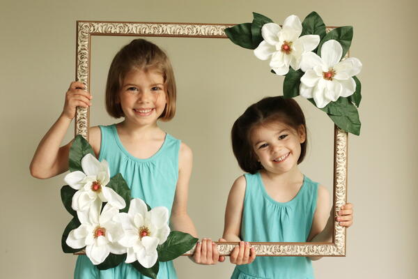 Diy Floral Photo Booth Frame